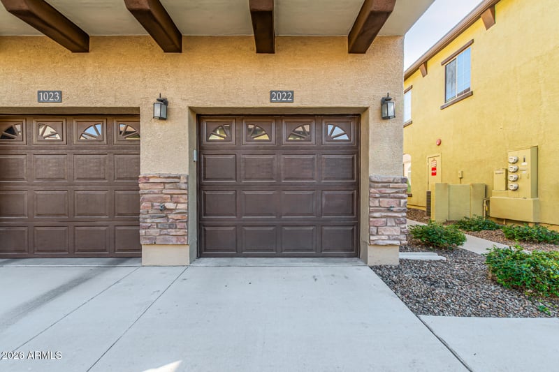 2725 Mine Creek Rd #2022, Phoenix, AZ 85024