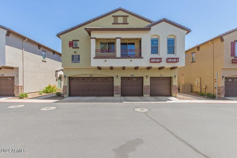 2725 E Mine Creek Rd #2038, Phoenix, AZ 85024