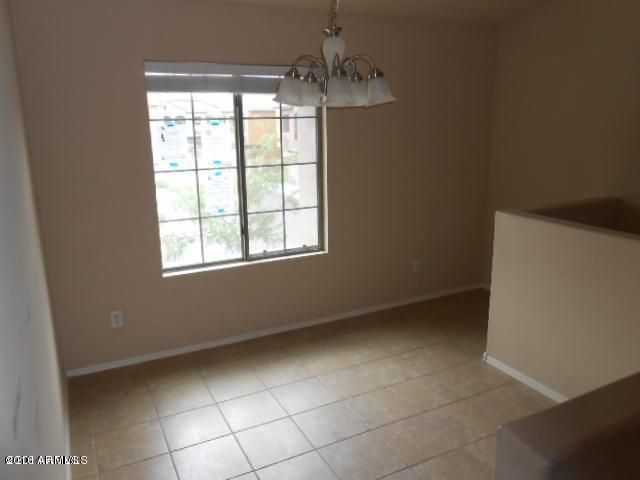 2725 E Mine Creek Rd #2046, Phoenix, AZ 85024