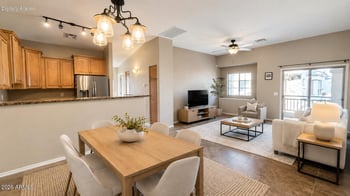 2725 E Mine Creek Rd #2058, Phoenix, AZ 85024