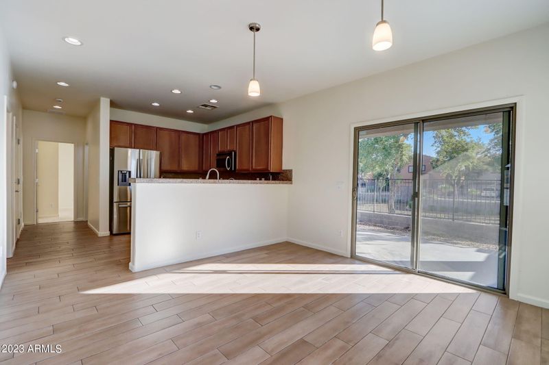 2725 E Saint John Rd, Phoenix, AZ 85032