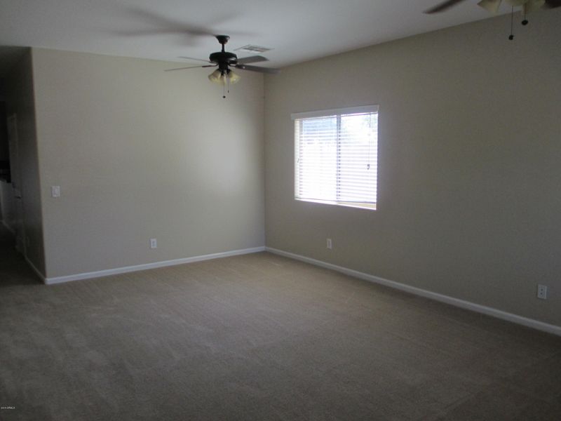 2725 E Shady Glen Dr, Phoenix, AZ 85032