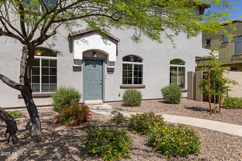 2725 Mine Creek Rd #1044, Phoenix, AZ 85024