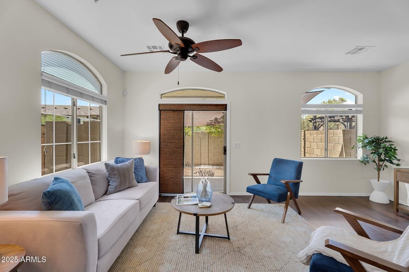 2725 Mine Creek Rd #1076, Phoenix, AZ 85024