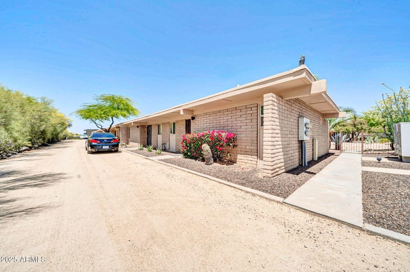 27250 N 64th St #16, Scottsdale, AZ 85266