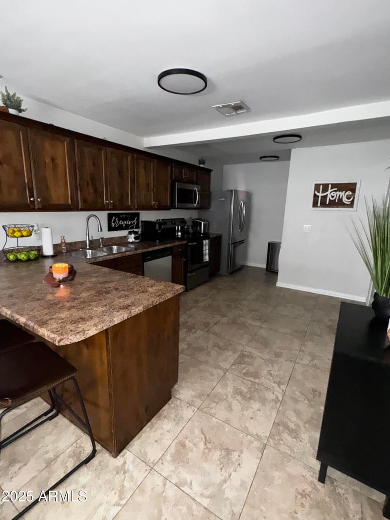 2726 Butler Dr, Phoenix, AZ 85051
