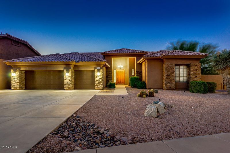 2726 E Acoma Dr, Phoenix, AZ 85032