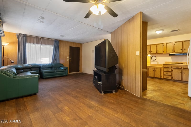 2727 E University Dr #39, Tempe, AZ 85288