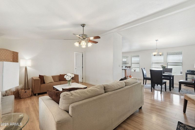 2727 E University Dr #5, Tempe, AZ 85288