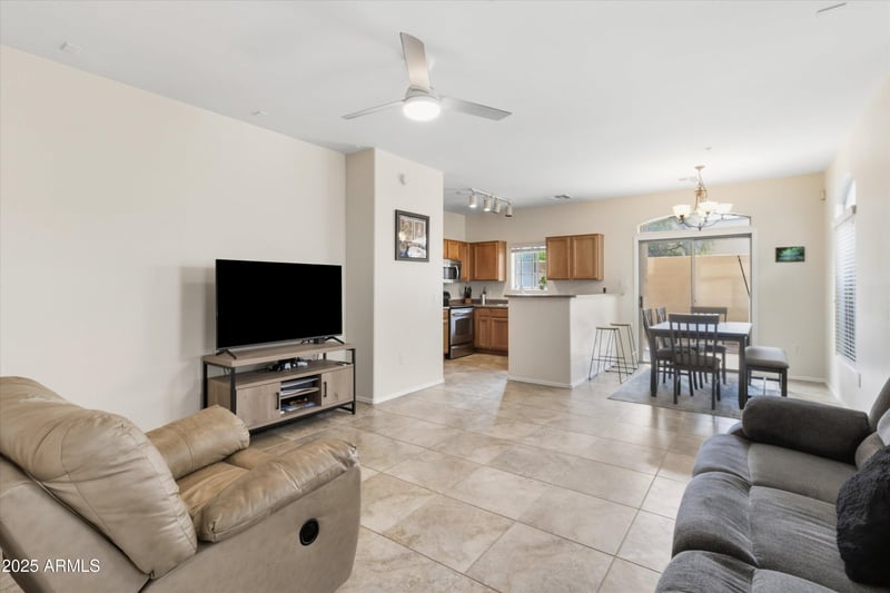 2727 Price Rd #50, Chandler, AZ 85224