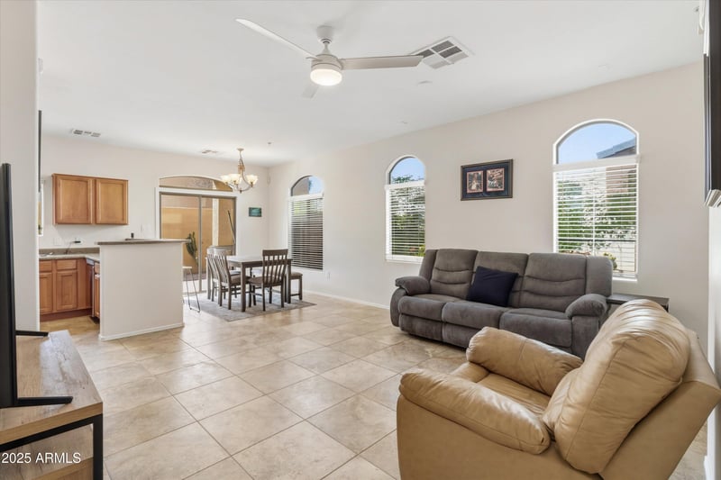 2727 Price Rd #50, Chandler, AZ 85224