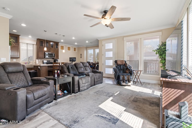 2727 University Dr #110, Tempe, AZ 85288