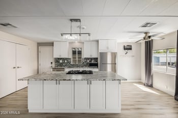 2727 University Dr #120, Tempe, AZ 85288