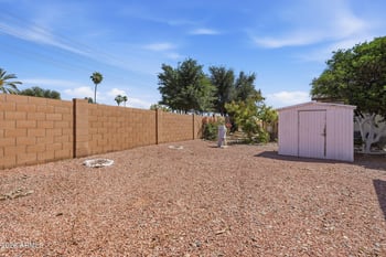 2727 University Dr #4, Tempe, AZ 85288