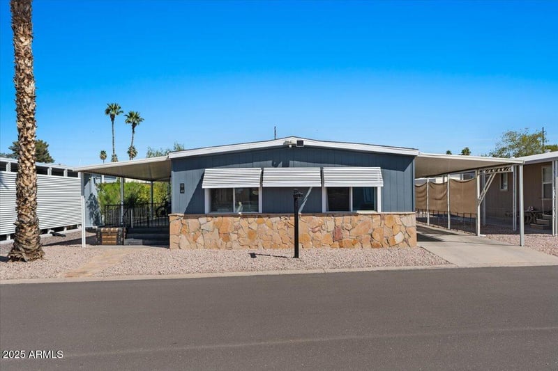 2727 University Dr #41, Tempe, AZ 85288