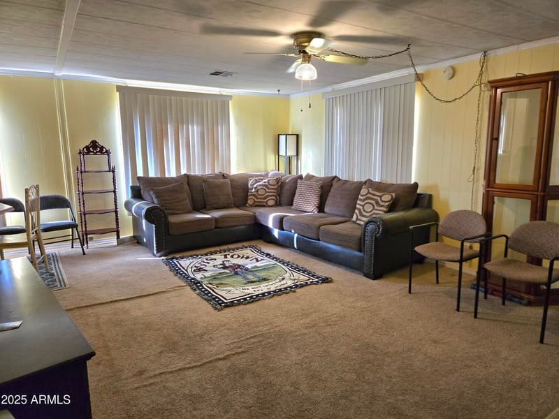2727 University Dr #55, Tempe, AZ 85288