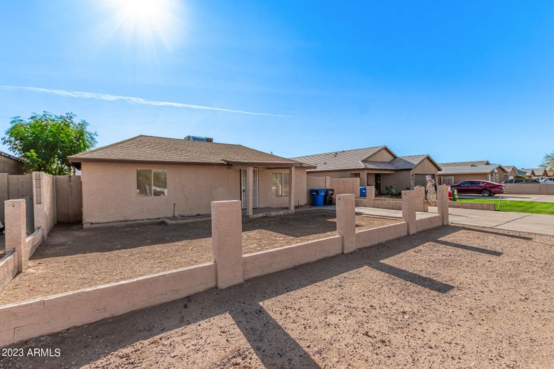 2729 E Wood St #B, Phoenix, AZ 85040