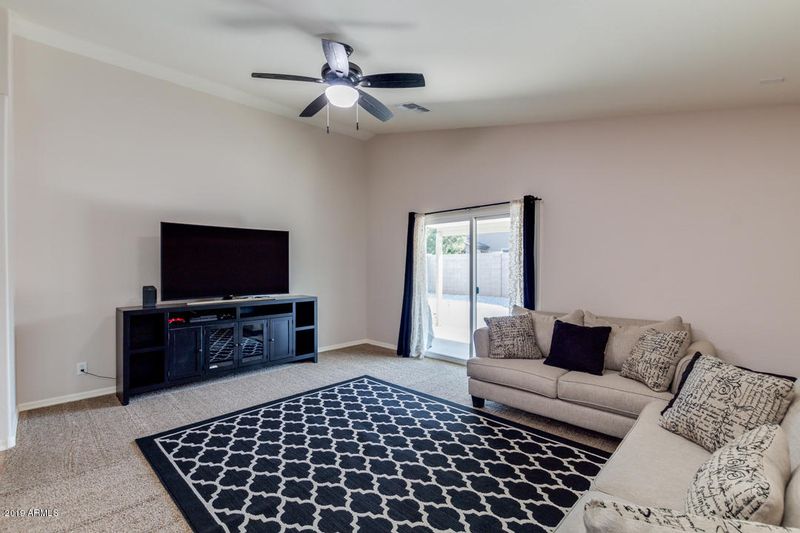 2729 W Chanute Ps, Phoenix, AZ 85041