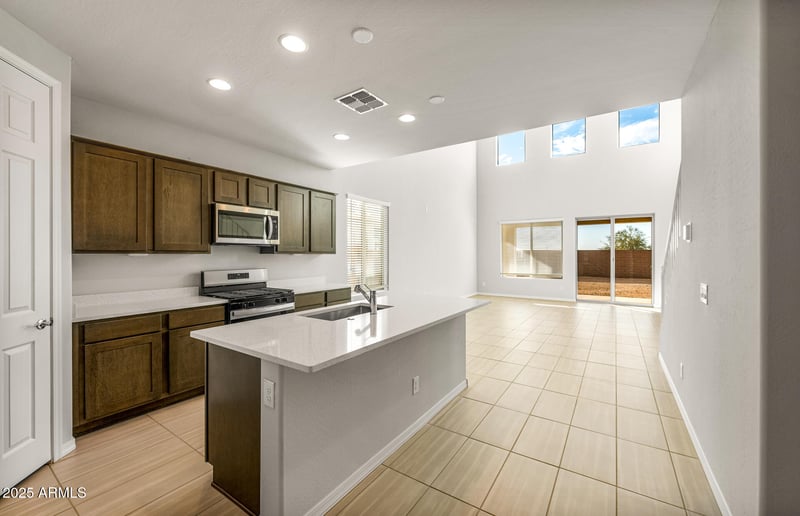 27290 162nd Dr, Surprise, AZ 85387