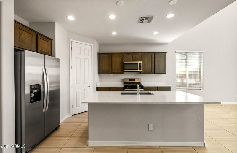 27290 162nd Dr, Surprise, AZ 85387