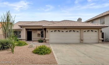 273 Pecan Pl, Tempe, AZ 85284
