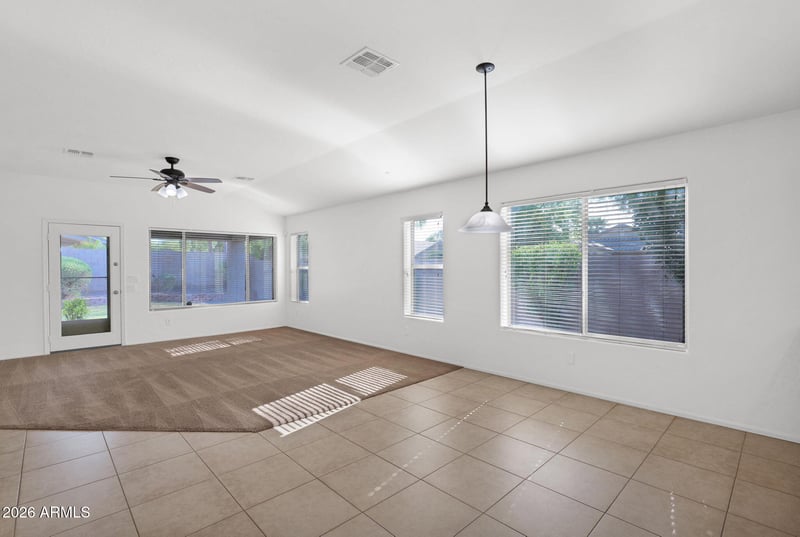 2730 Dry Wood Rd, Phoenix, AZ 85024