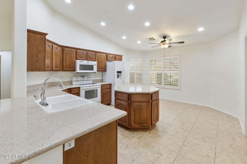 2730 Willow Wood Ave, Mesa, AZ 85209