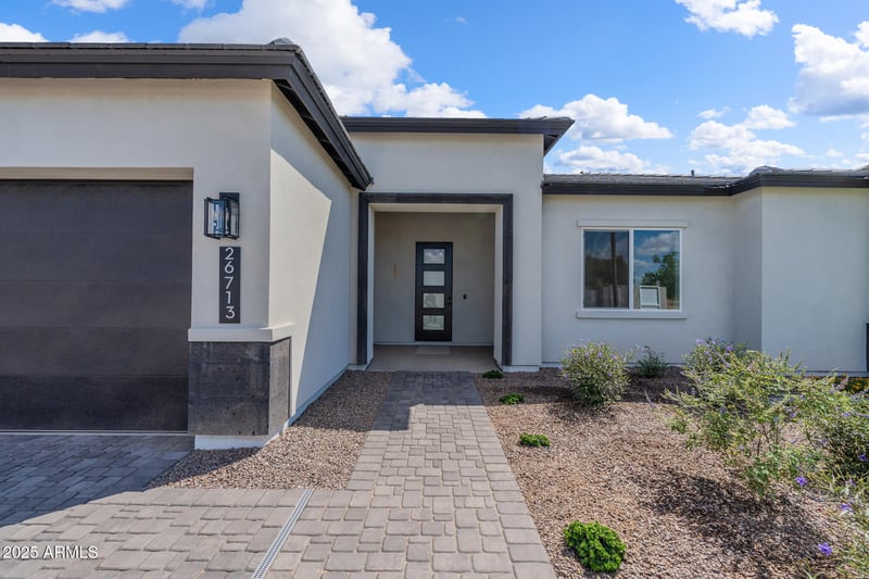 27300 153rd Dr, Surprise, AZ 85387