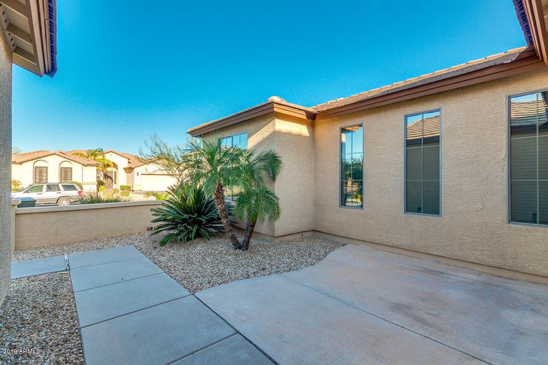 27308 N 36th Dr, Phoenix, AZ 85083