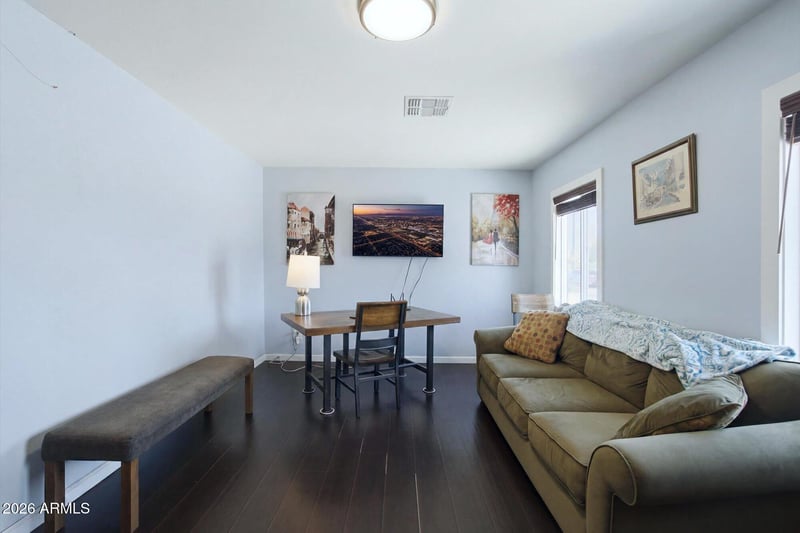 2732 E Roeser Rd, Phoenix, AZ 85040