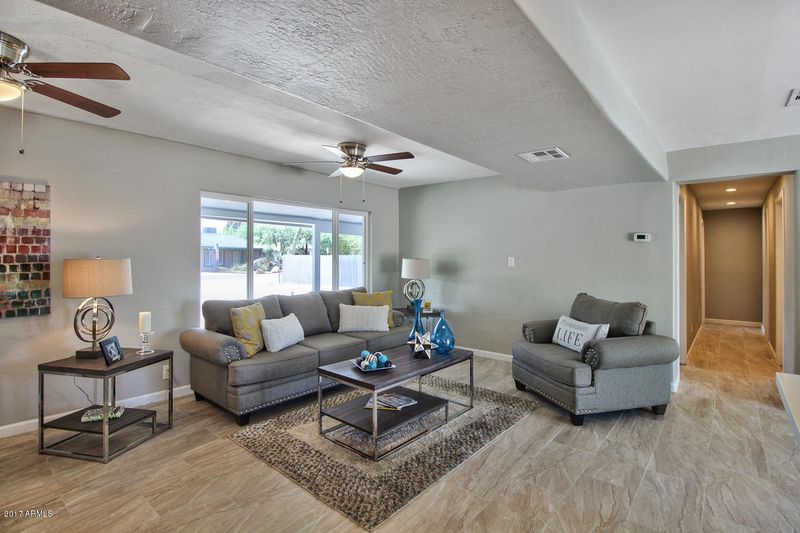 2732 E St John Rd, Phoenix, AZ 85032