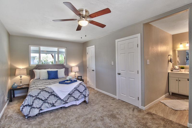 2732 E St John Rd, Phoenix, AZ 85032