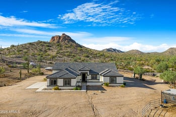 27322 N Brenner Pass Rd, San Tan Valley, AZ 85144