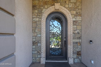 27323 Covered Wagon Rd, Phoenix, AZ 85085