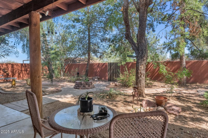 27324 219th Ave, Wittmann, AZ 85361