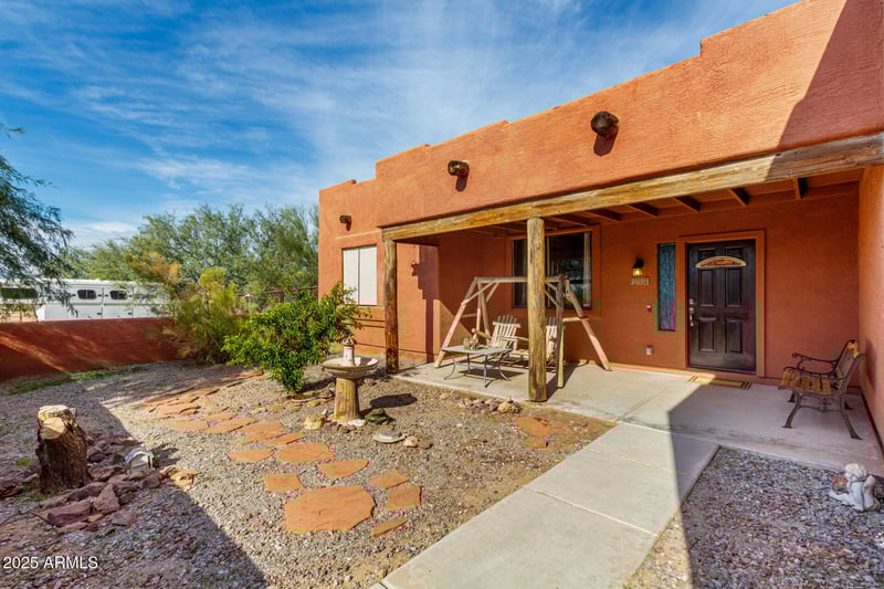 27324 219th Ave, Wittmann, AZ 85361