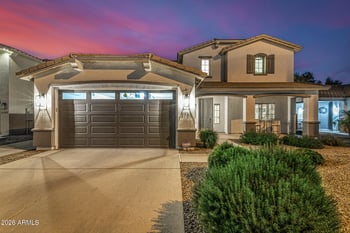 2733 E Rakestraw Ln, Gilbert, AZ 85298