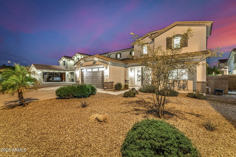 2733 E Rakestraw Ln, Gilbert, AZ 85298