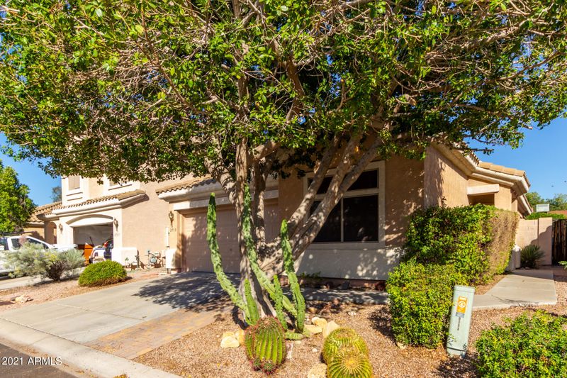 2733 N Kenton St, Mesa, AZ 85215