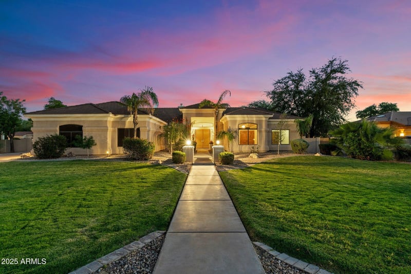 2733 Scorpio Pl, Chandler, AZ 85249