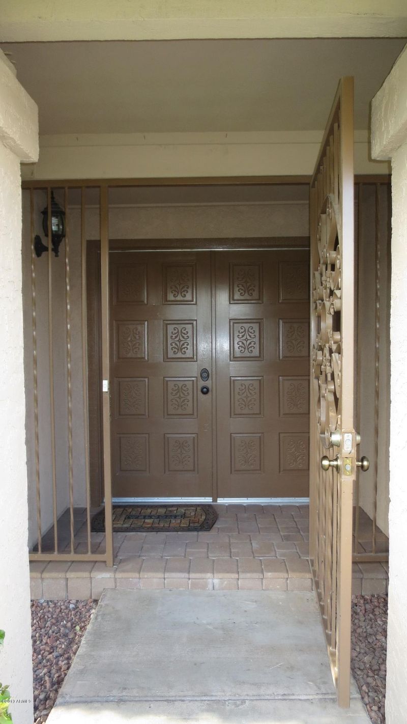 2734 E Altadena Ave, Phoenix, AZ 85028