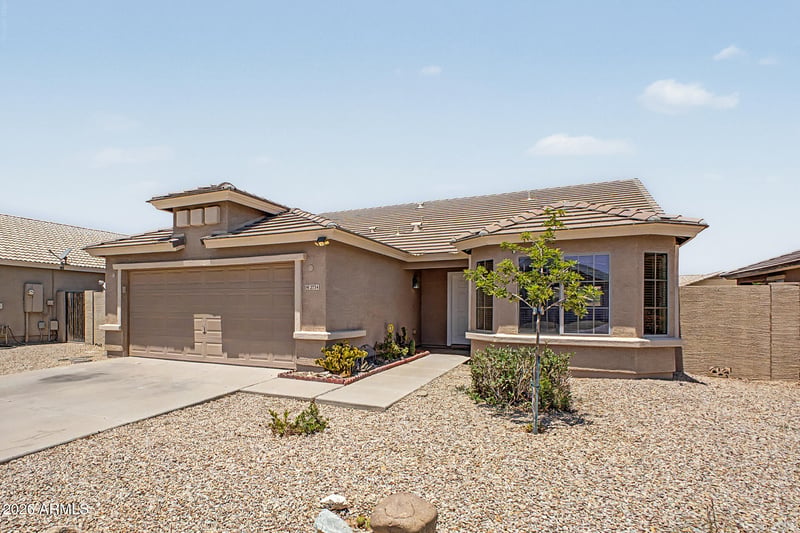 2734 Dust Devil Dr, San Tan Valley, AZ 85143