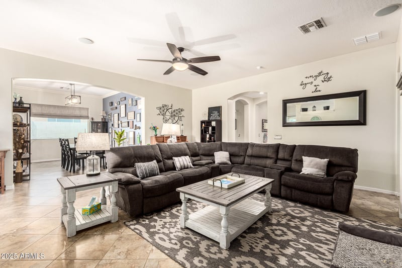 27344 91st Ln, Peoria, AZ 85383