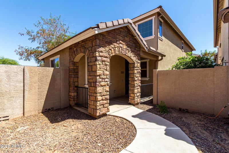 2735 73rd Dr, Phoenix, AZ 85035