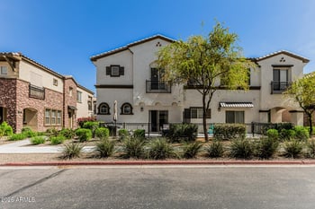 2736 Cavalier Dr #101, Gilbert, AZ 85295
