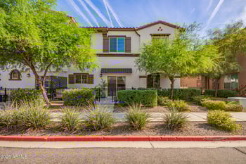 2736 Cavalier Dr #102, Gilbert, AZ 85295