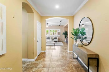 2736 Sourwood Dr, Gilbert, AZ 85298