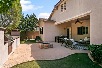 2736 Sourwood Dr, Gilbert, AZ 85298