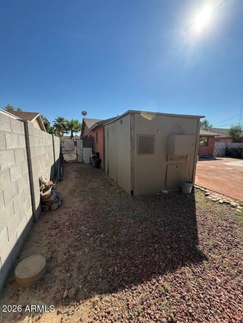 2736 W Lawrence Rd W, Phoenix, AZ 85017
