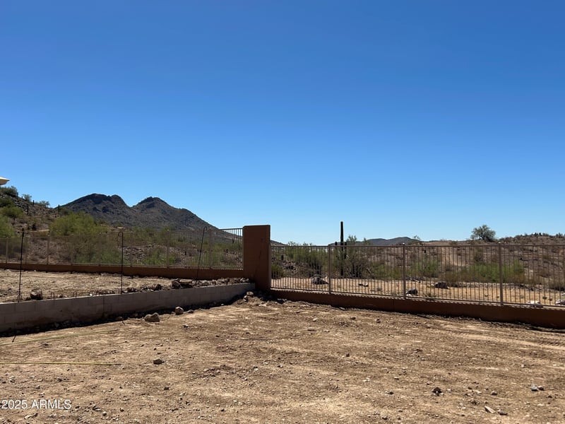 27367 69th Dr, Peoria, AZ 85383